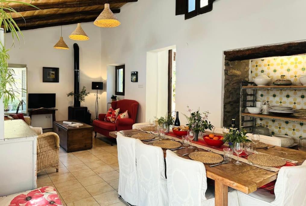 Villa Almond Hill House Orgiva Exterior foto